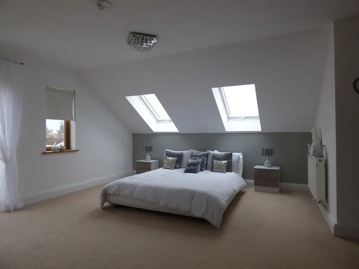 Loft Bedroom Colour Schemes for Low Ceilings and Sloped Walls